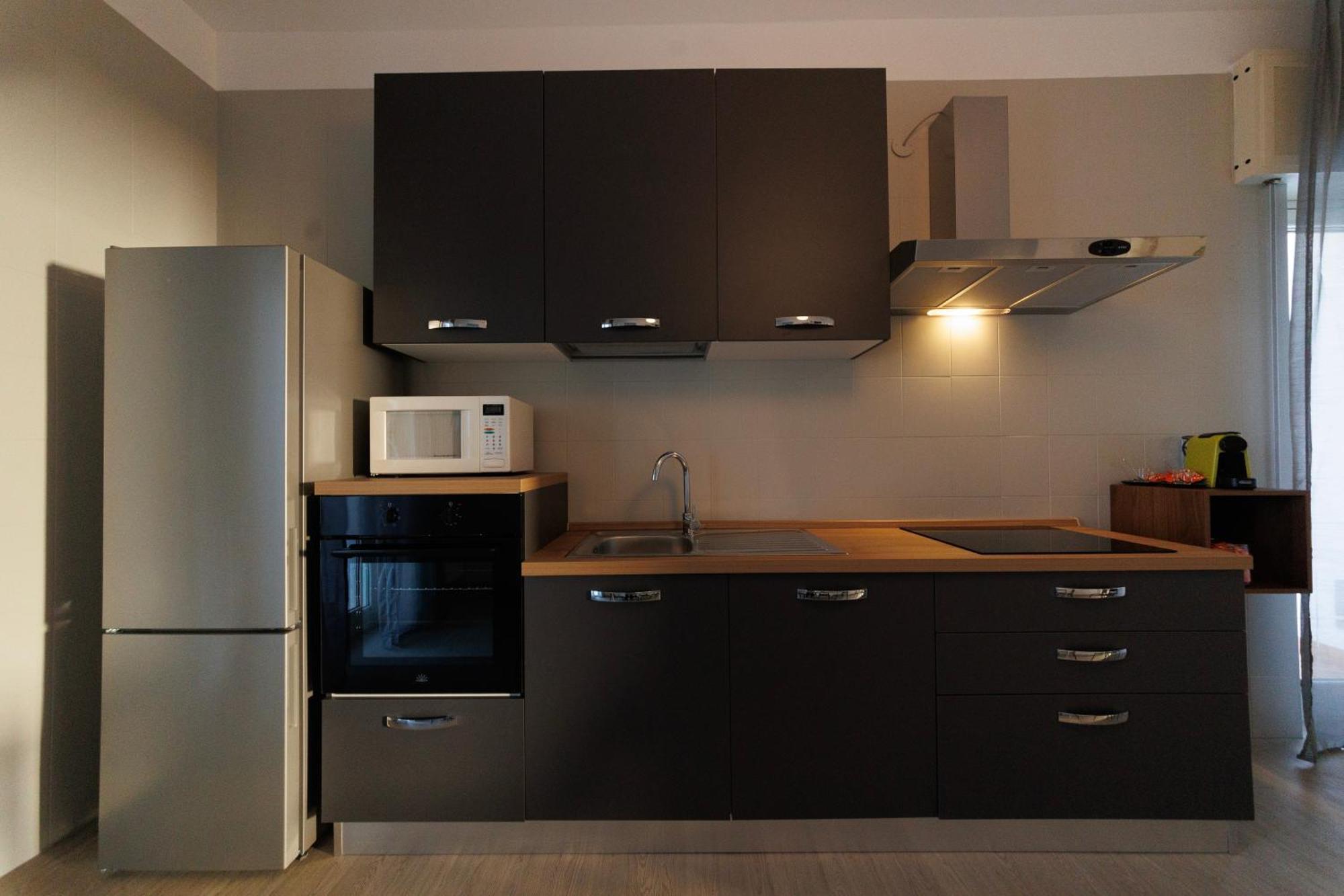 Atticoderossi A 500Mt Da Stazione&Centrostorico Apartment Bari Exterior photo